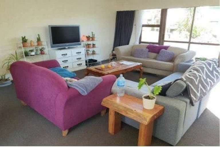 Photo of property in 10 Norfolk Place, Pukete, Hamilton, 3200