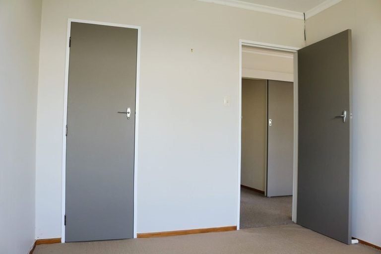 Photo of property in 6 Kiwi Court, Roslyn, Palmerston North, 4414