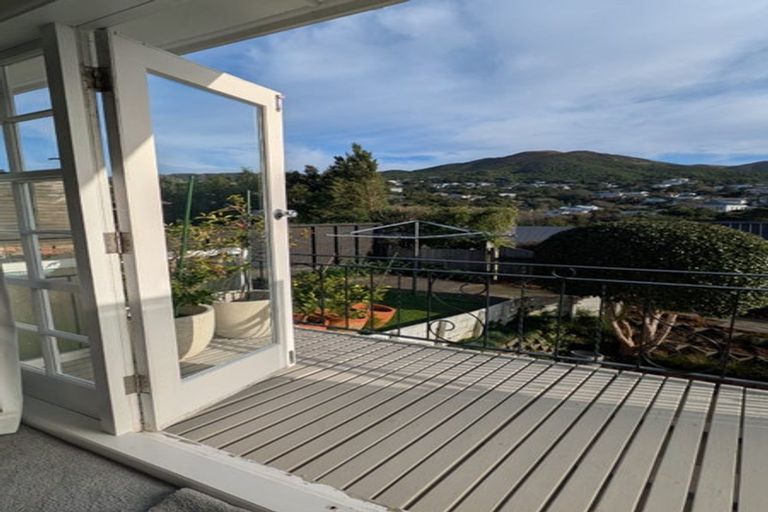 Photo of property in 1/19 Abbott Street, Ngaio, Wellington, 6035