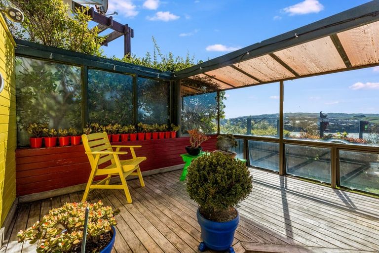 Photo of property in 36 Leeward Drive, Whitby, Porirua, 5024