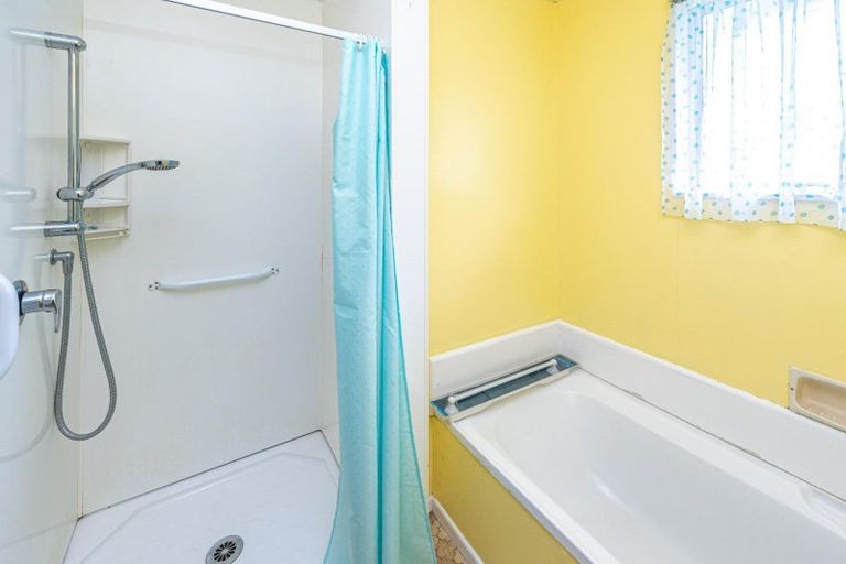 Photo of property in 1b Cedar Drive, Aramoho, Whanganui, 4500