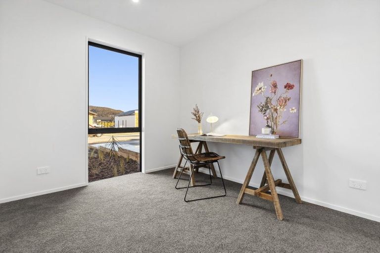 Photo of property in 5 Onyx Street, Albert Town, Wanaka, 9305