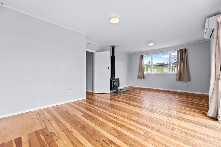 Photo of property in 35 Maria Place, Turangi, 3334