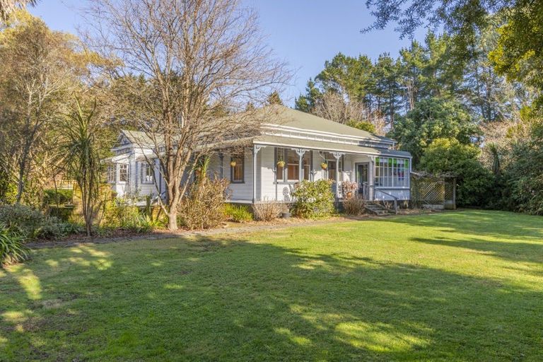 Photo of property in 5 Sydney Street, Takapau, 4203