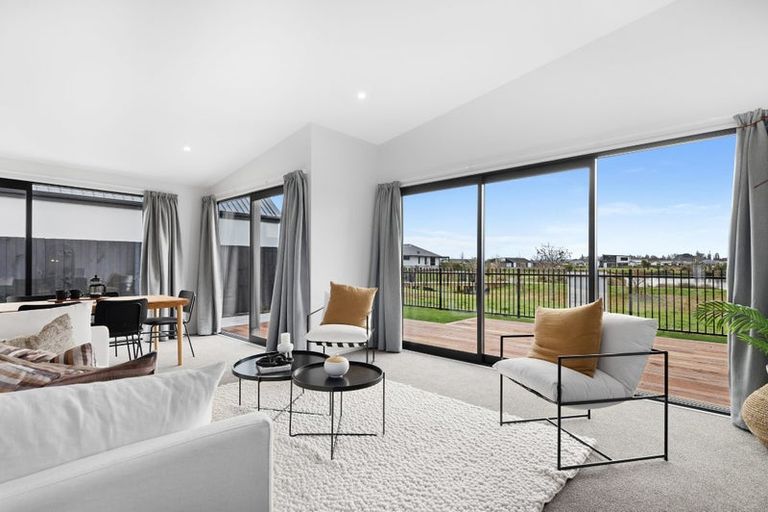 Photo of property in 43 Timara Crescent, Marshland, Christchurch, 8083