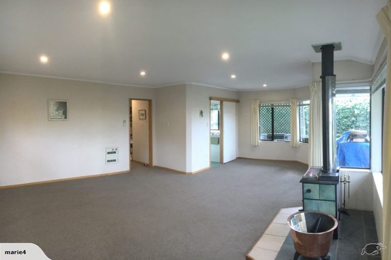 Photo of property in 14 Bennelong Place, Havelock North, 4130