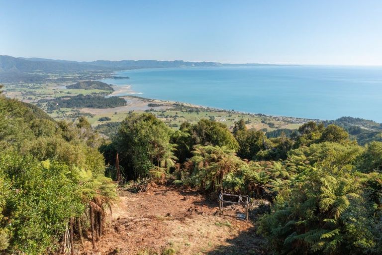 Photo of property in 739 Bird Road, Clifton, Takaka, 7183