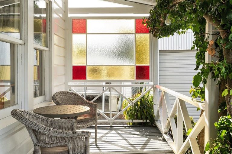 Photo of property in 19 Oliver Road, Eastern Beach, Auckland, 2012