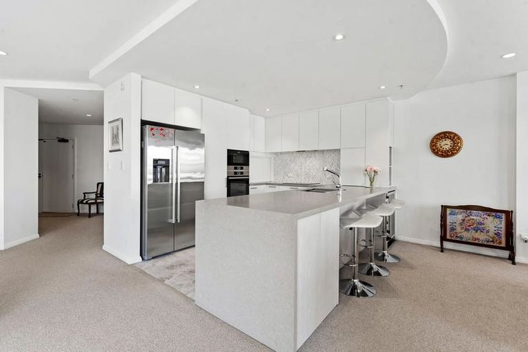 Photo of property in 43 Waterside Crescent, Gulf Harbour, Whangaparaoa, 0930