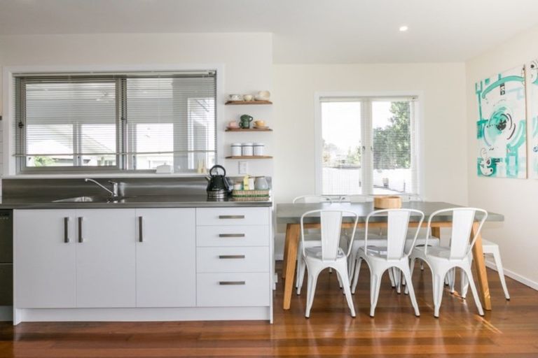 Photo of property in 5 Worcester Street, Taradale, Napier, 4112