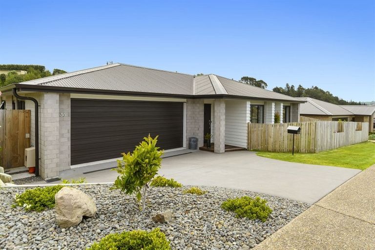 Photo of property in 36 Puhirake Crescent, Pyes Pa, Tauranga, 3112