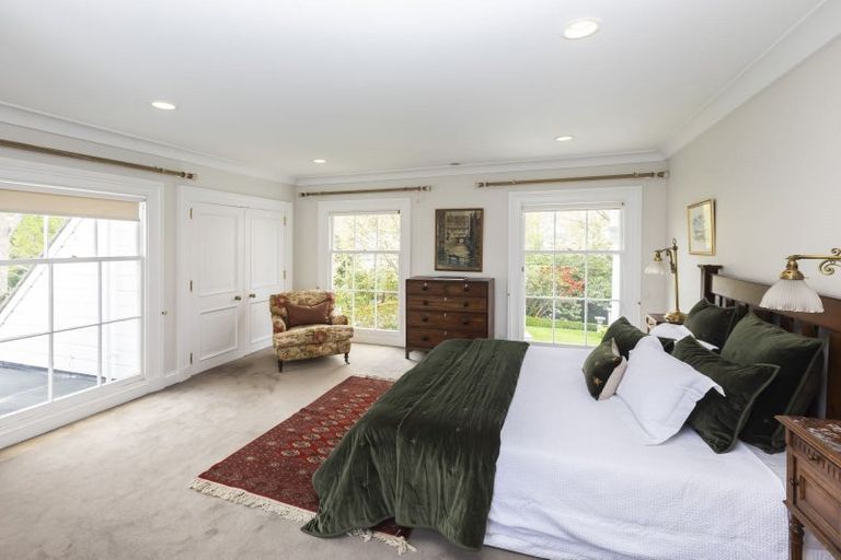 Photo of property in 14 Weka Street, Fendalton, Christchurch, 8041