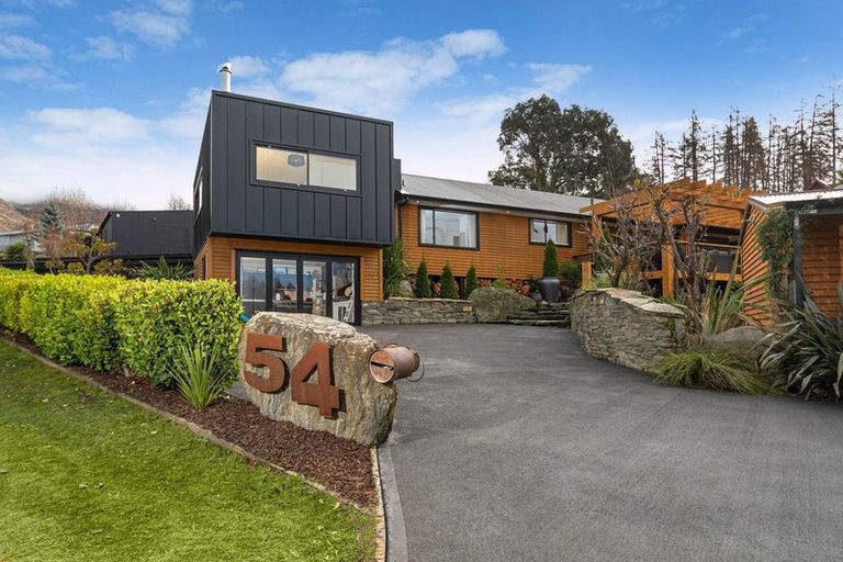 Photo of property in 54 Bills Way, Wanaka, 9305