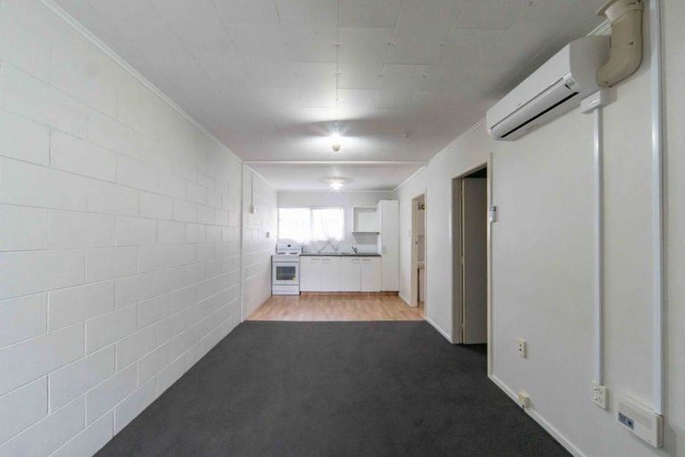 Photo of property in 6/3 Tralee Place, Hillcrest, Hamilton, 3216