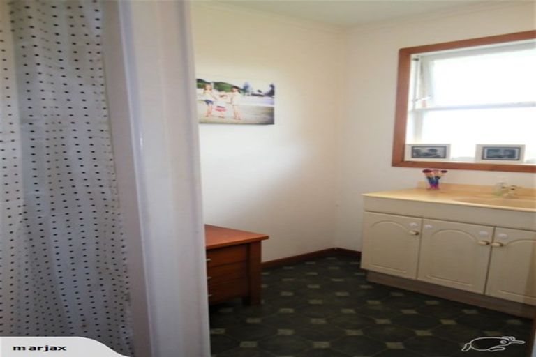 Photo of property in 19 Hillcrest Road, Otumoetai, Tauranga, 3110