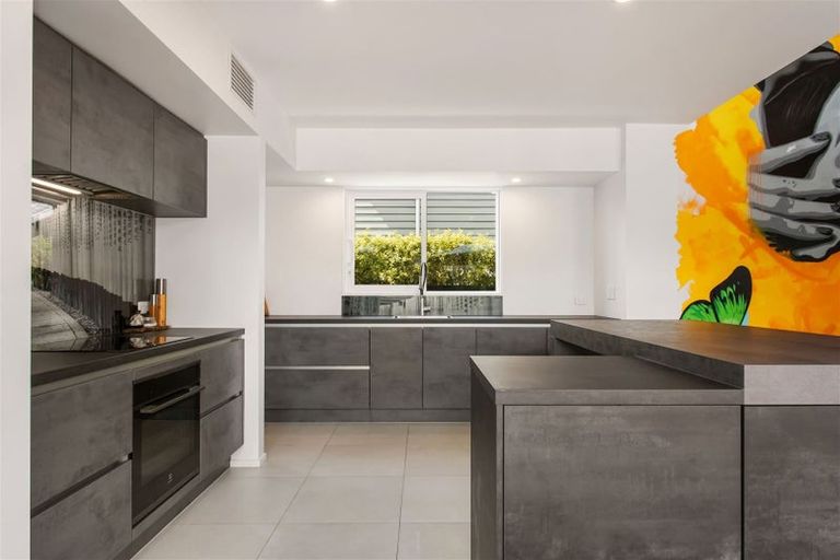 Photo of property in 95a Bealey Avenue, Christchurch Central, Christchurch, 8013