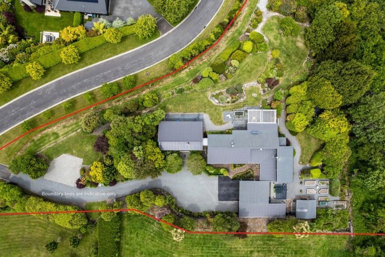 Photo of property in 15 Cameron Drive, Acacia Bay, Taupo, 3385