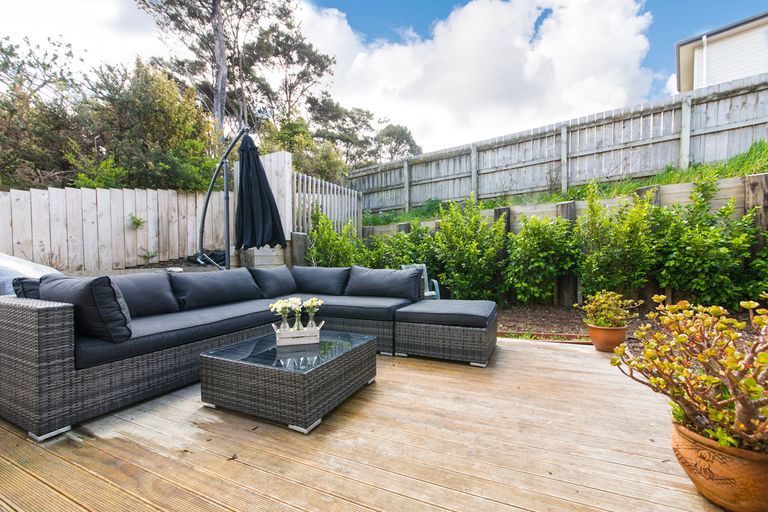 Photo of property in 102a San Marino Drive West, Henderson, Auckland, 0612