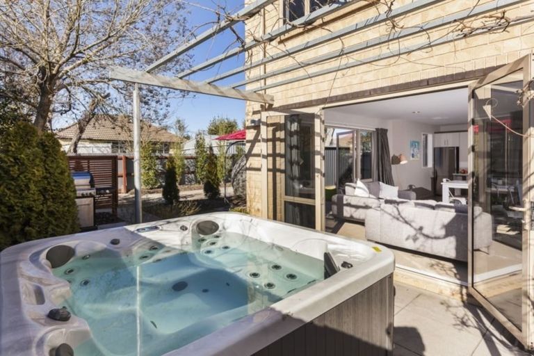 Photo of property in 482a Greers Road, Bishopdale, Christchurch, 8053