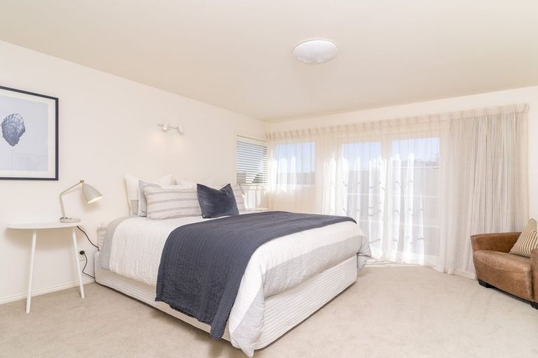 Photo of property in 1 Hawkdun Place, Bridge Hill, Alexandra, 9320