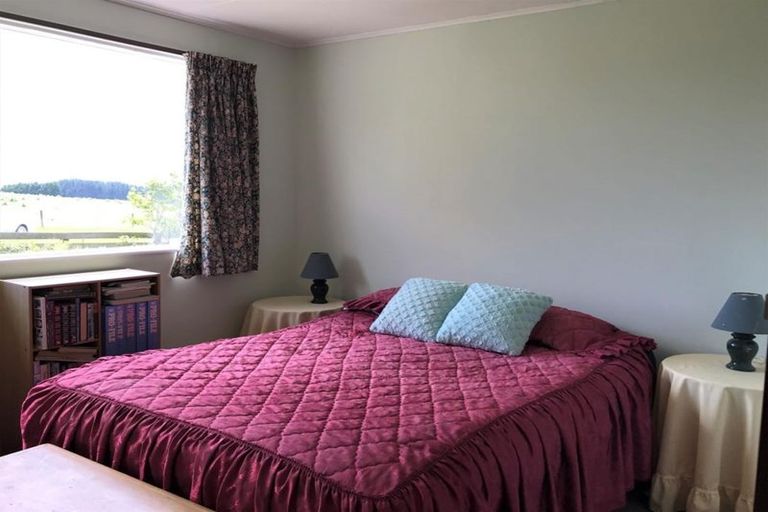 Photo of property in 86 Totara Island Road, Clifton, Balclutha, 9273