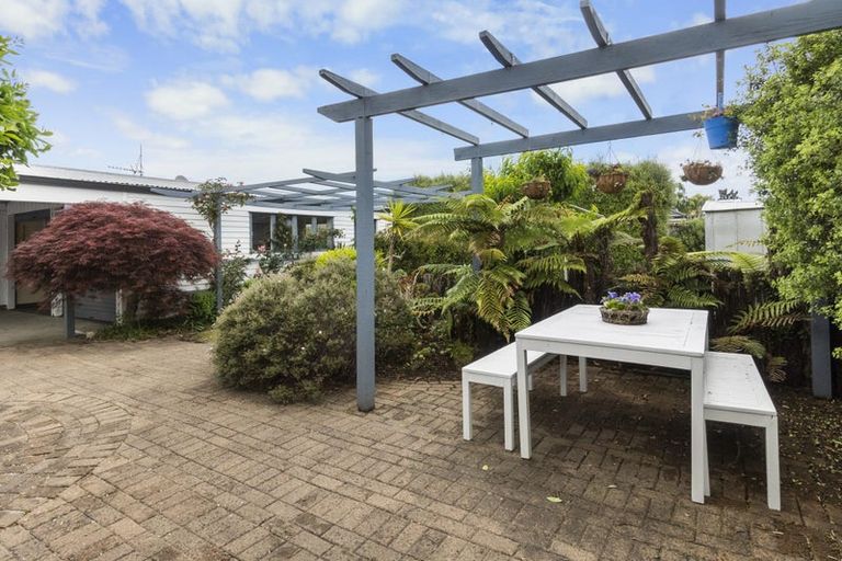 Photo of property in 3 Saint Olpherts Avenue, Hamilton East, Hamilton, 3216