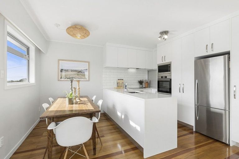 Photo of property in 41a Mantell Street, Seatoun, Wellington, 6022