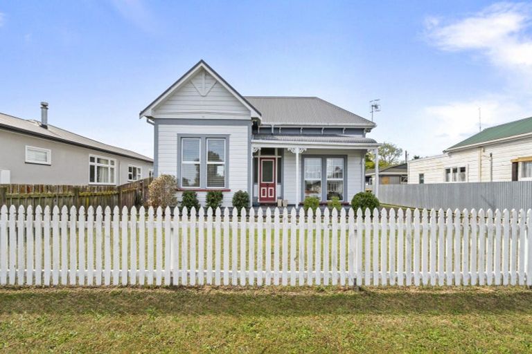 Photo of property in 13 Derby Street, Feilding, 4702