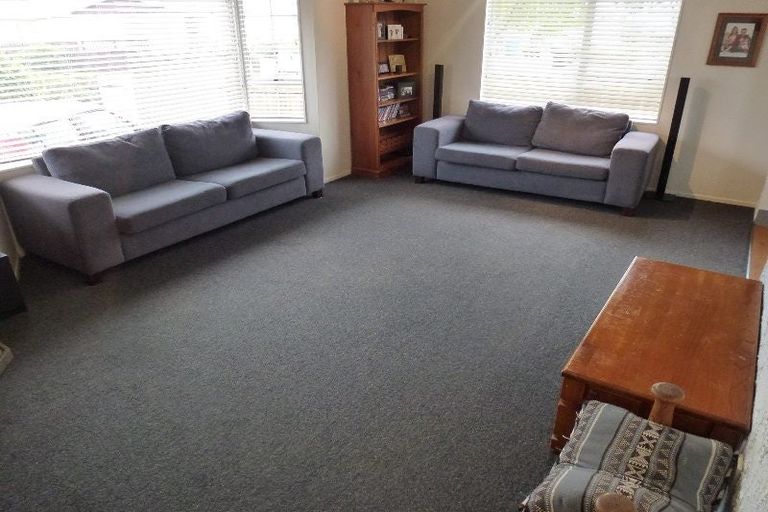 Photo of property in 3 Wimbledon Grove, Wainuiomata, Lower Hutt, 5014