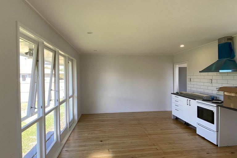 Photo of property in 1 Totara Street, Waiuku, 2123