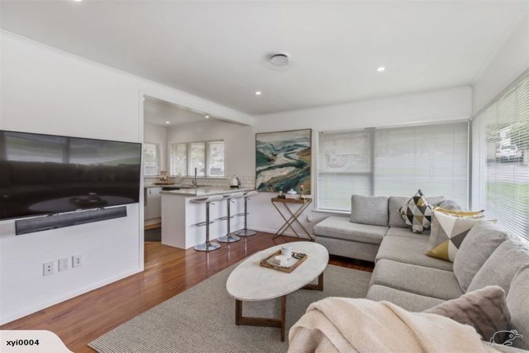 Photo of property in 2/10 Nile Road, Milford, Auckland, 0620