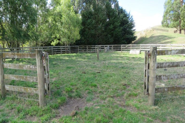 Photo of property in 12 Hepina Heights, Kinloch, Taupo, 3377