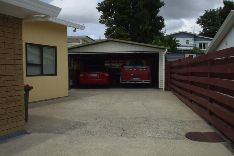 Photo of property in 8 Thode Place, Nawton, Hamilton, 3200