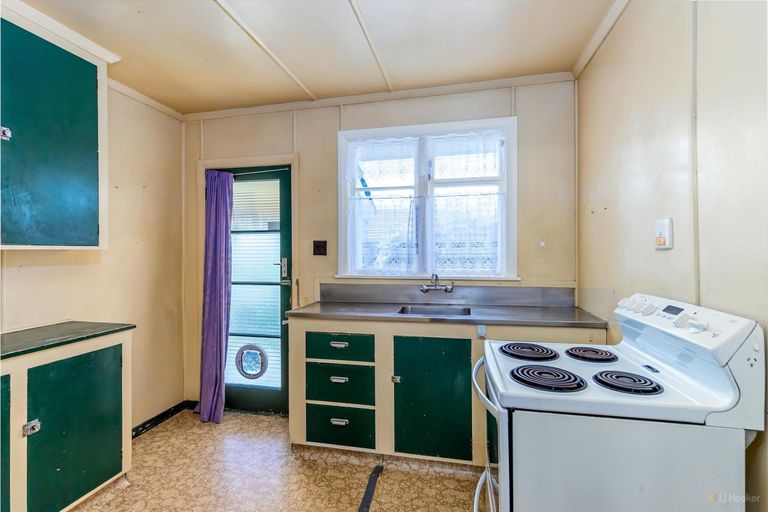 Photo of property in 6 Parsonage Road, Waimate, 7924