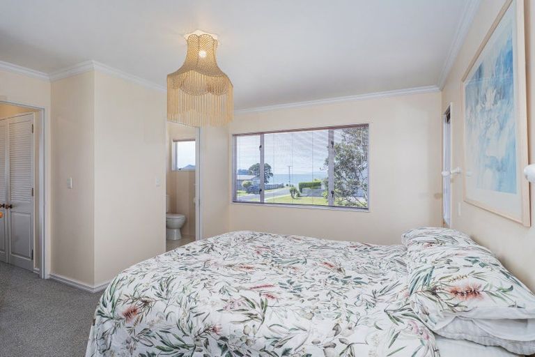 Photo of property in 103 Hinemoa Street, Whangamata, 3620