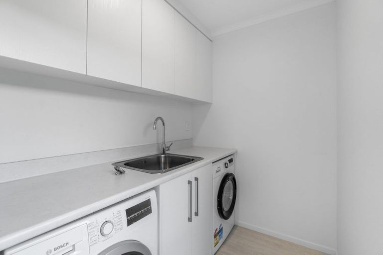 Photo of property in 43 Kauri Point Drive, Rototuna North, Hamilton, 3210