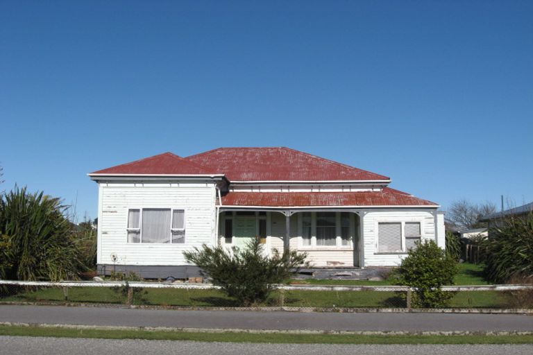 Photo of property in 179 Hampden Street, Hokitika, 7810