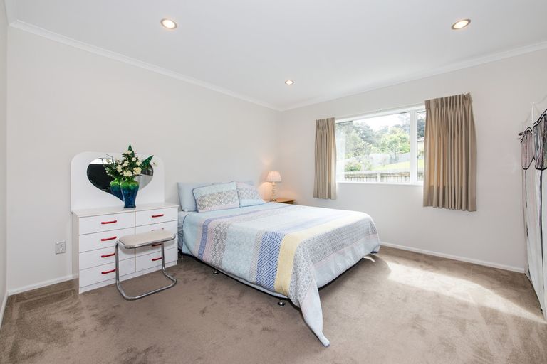 Photo of property in 102a San Marino Drive West, Henderson, Auckland, 0612