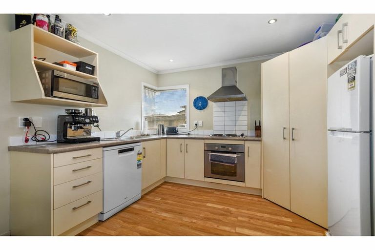 Photo of property in 41/64 Kawaha Point Road, Kawaha Point, Rotorua, 3010