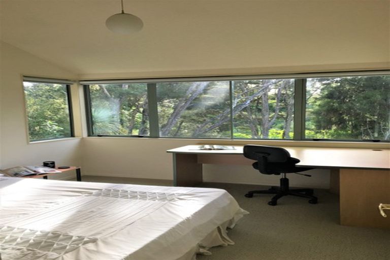 Photo of property in 108 Mountain Road, Henderson Valley, Auckland, 0612