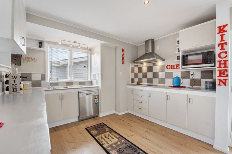 Photo of property in 26 Egmont Street, Hawera, 4610