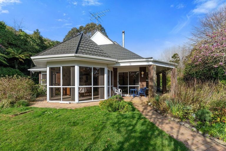 Photo of property in 2 Sunglo Terrace, Otaki, 5512