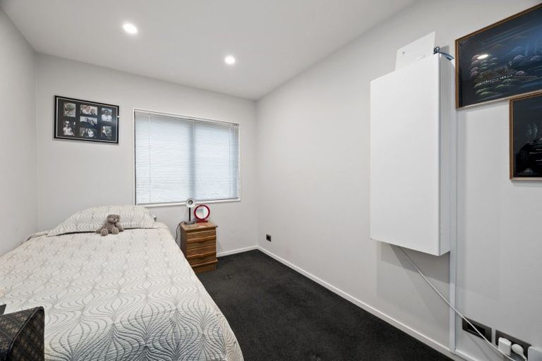 Photo of property in 2 Botanical Heights Drive, Waipahihi, Taupo, 3330