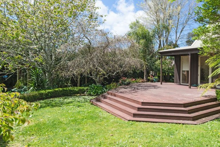 Photo of property in 23 Valley Road, Pukekohe, 2120
