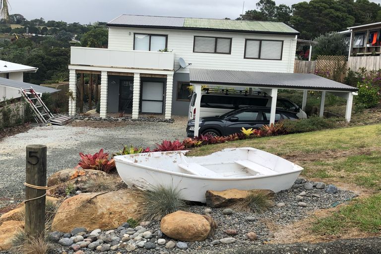 Photo of property in 5 Tasman Street, Mangonui, 0420