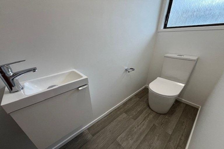 Photo of property in 45 Murvale Drive, Bucklands Beach, Auckland, 2014