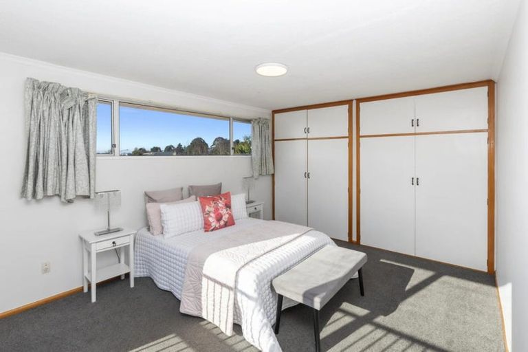 Photo of property in 11 Eglinton Street, Avondale, Christchurch, 8061