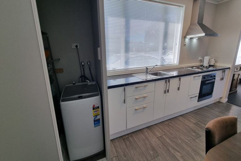 Photo of property in 26 Seaward Road, Edendale, 9825