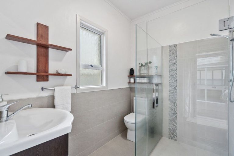 Photo of property in 5b Mair Street, Regent, Whangarei, 0112