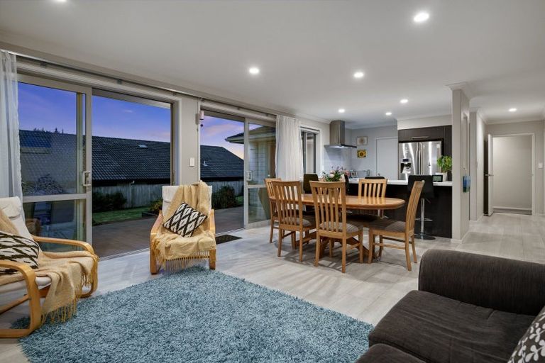 Photo of property in 190 Rowesdale Drive, Ohauiti, Tauranga, 3112